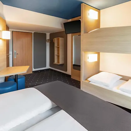 Frankfurt-hahn Airport Отель Лаутценхаузен